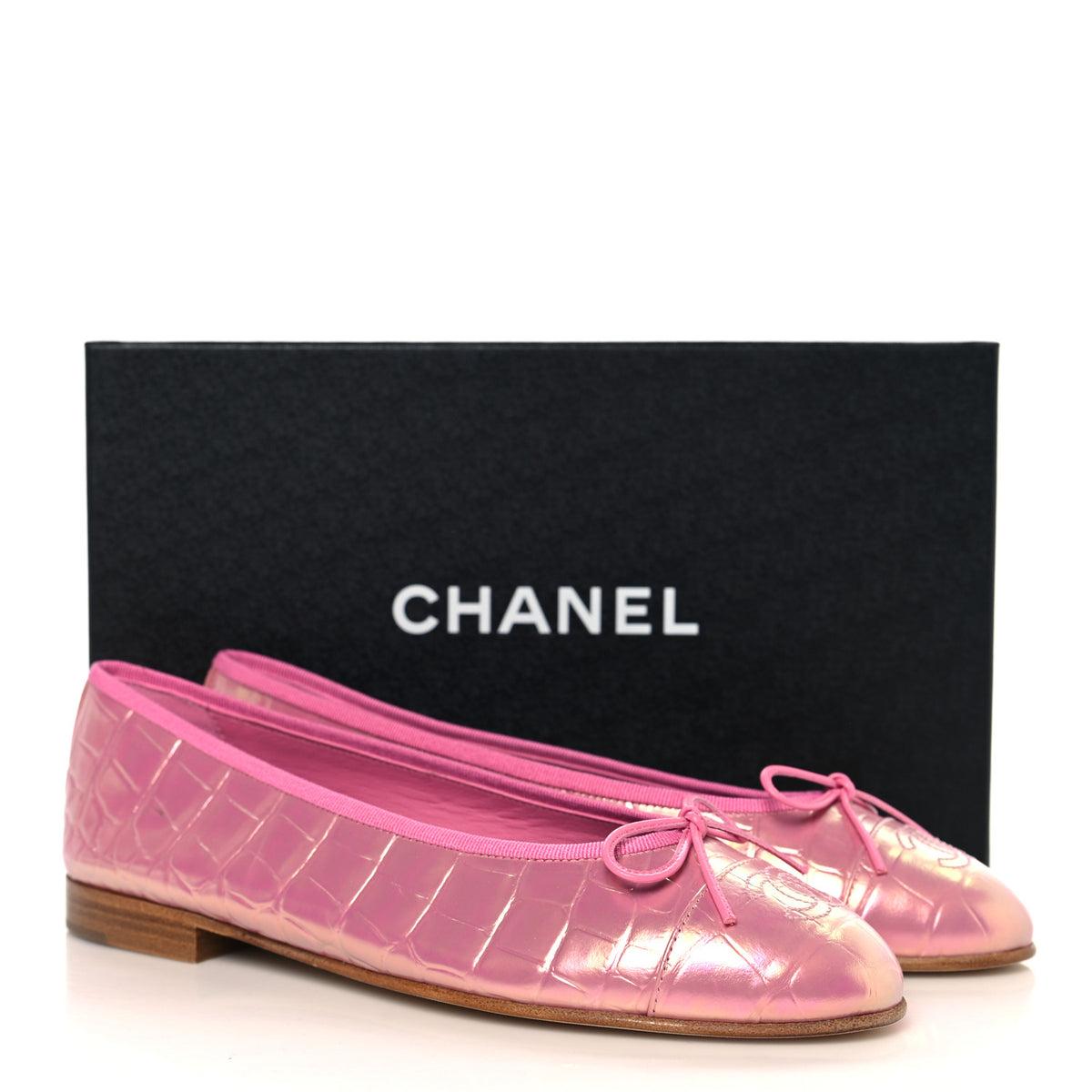 Iridescent Calfskin Crocodile Embossed Ballerina Flats 39 Pink