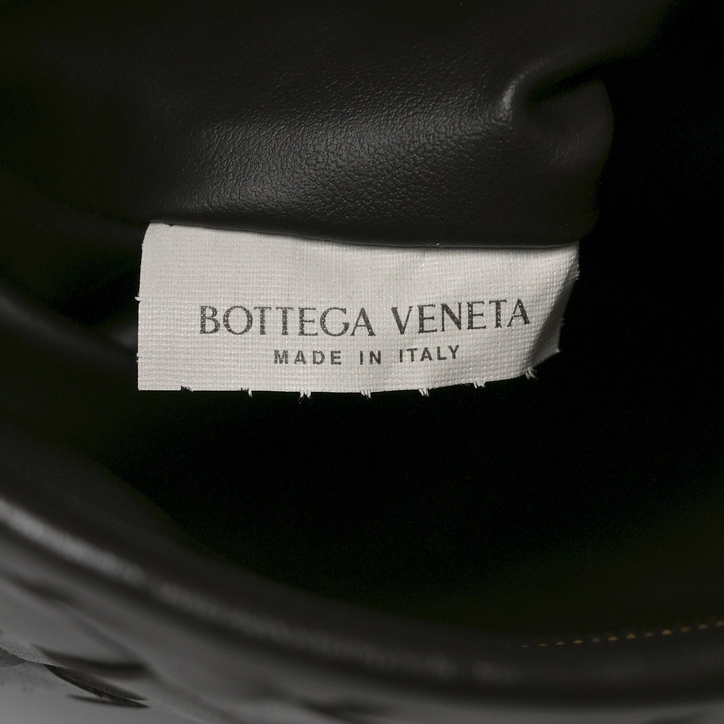 Calfskin Intrecciato Small Hop Fondant