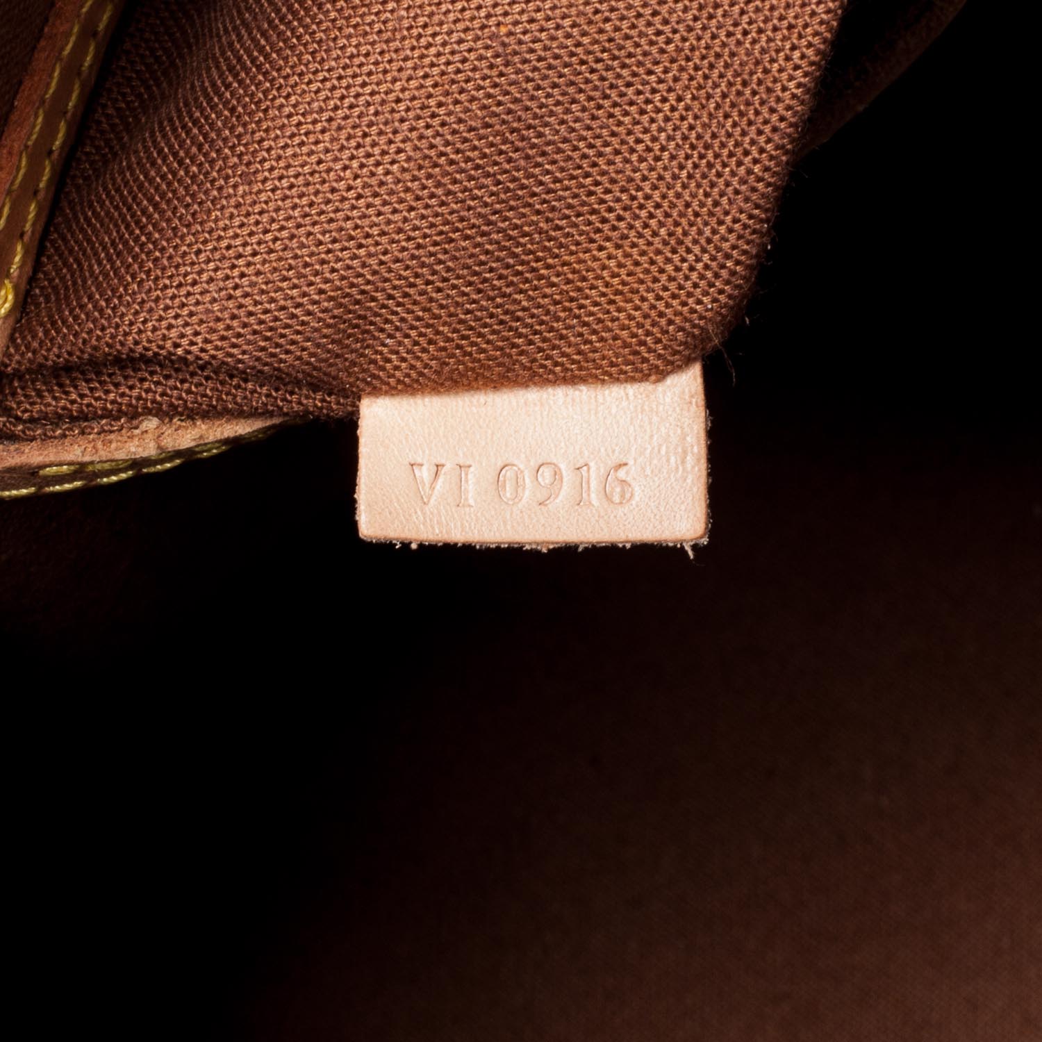 Louis Vuitton Monogram Alma PM 7 of 8