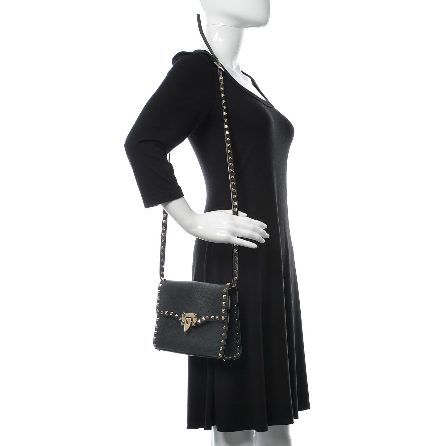 Pebbled Calfskin Medium Rockstud Flip Lock Crossbody Bag Black