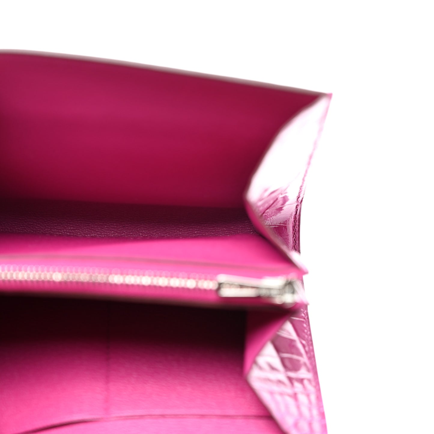 Shiny Alligator Constance Short Wallet Rose Scheherazade