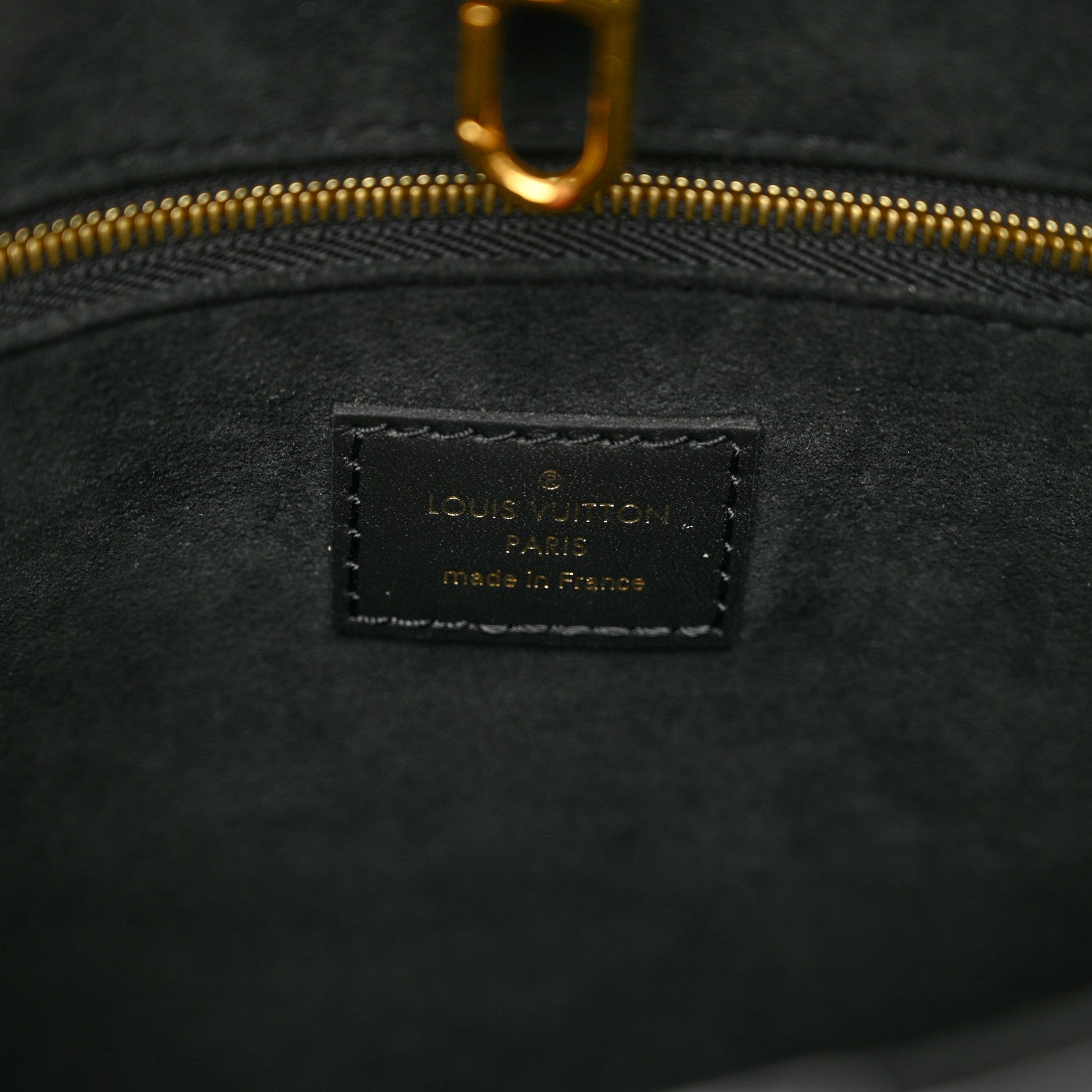 Louis Vuitton Empreinte Monogram Giant Onthego PM Black 7 of 9