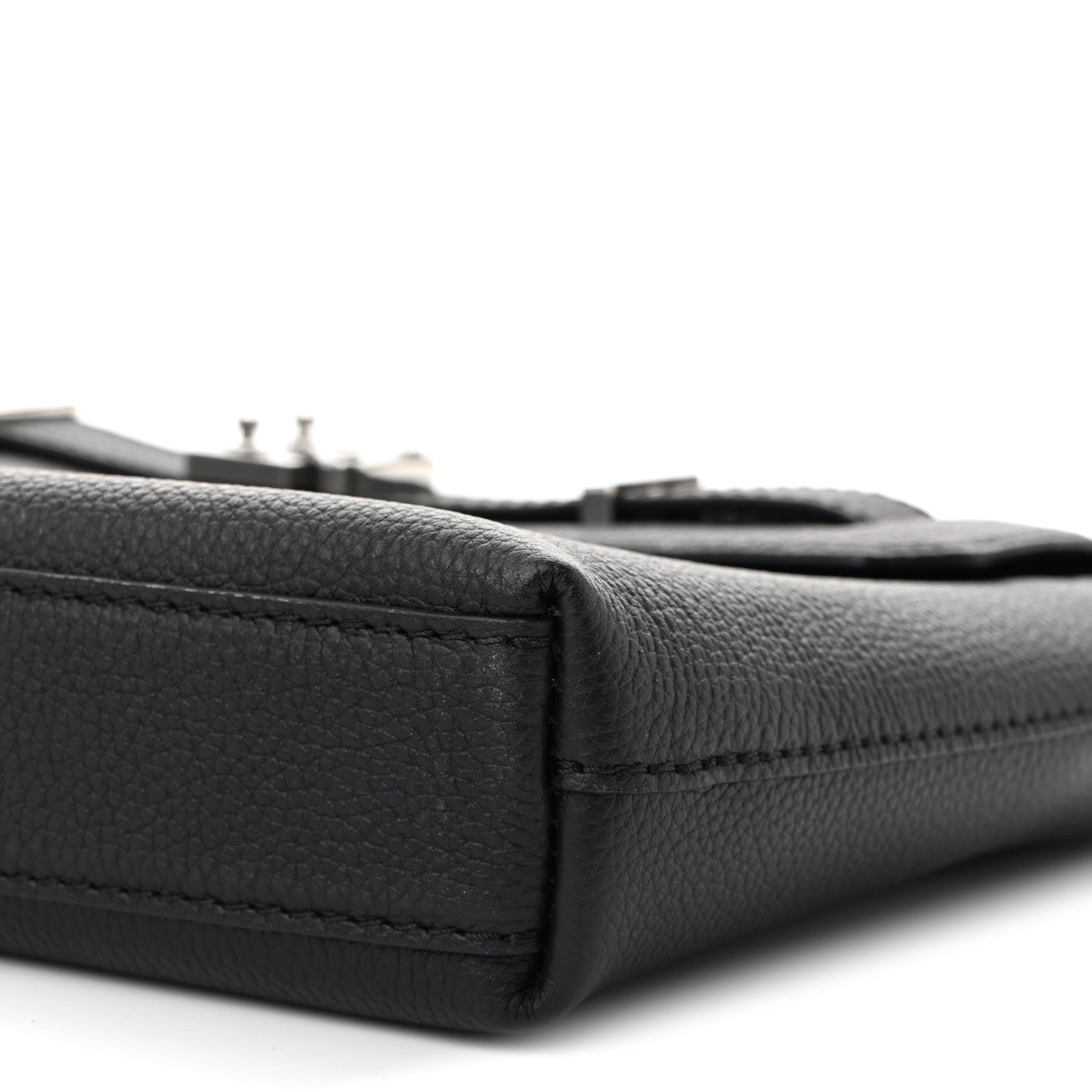 Louis Vuitton Cuir Millesime Georges Pouch Black 1887357