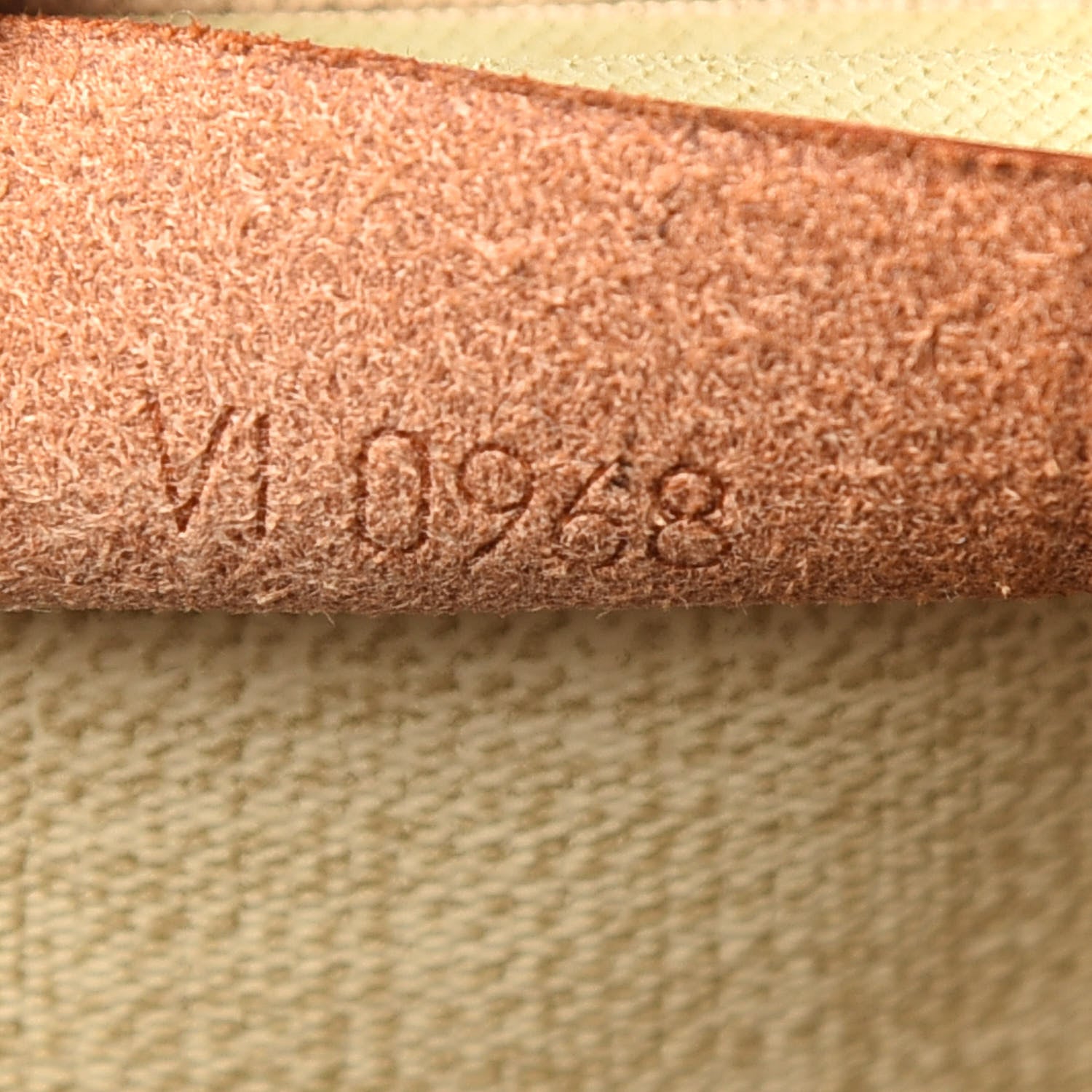 Louis Vuitton Monogram Deauville 8 of 13