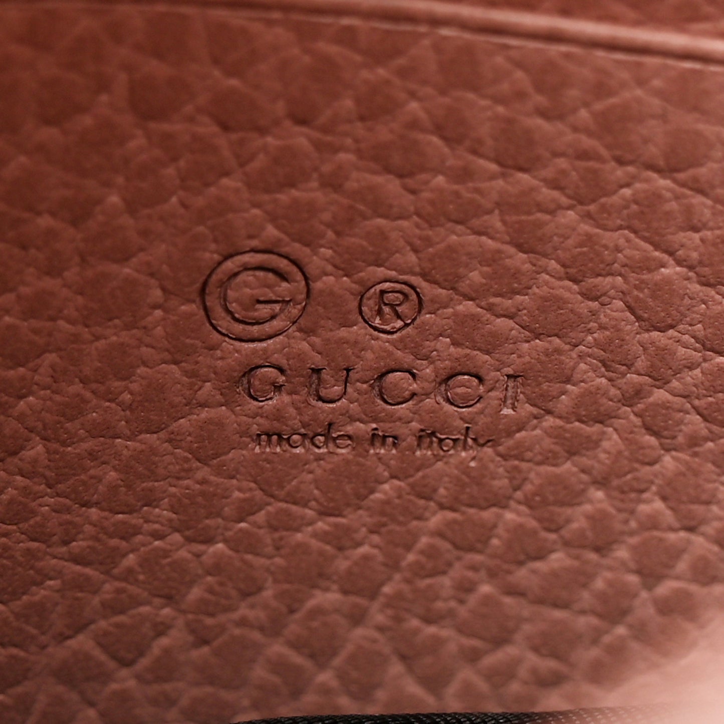 Dollar Calfskin Interlocking G Chain Wallet Soft Pink