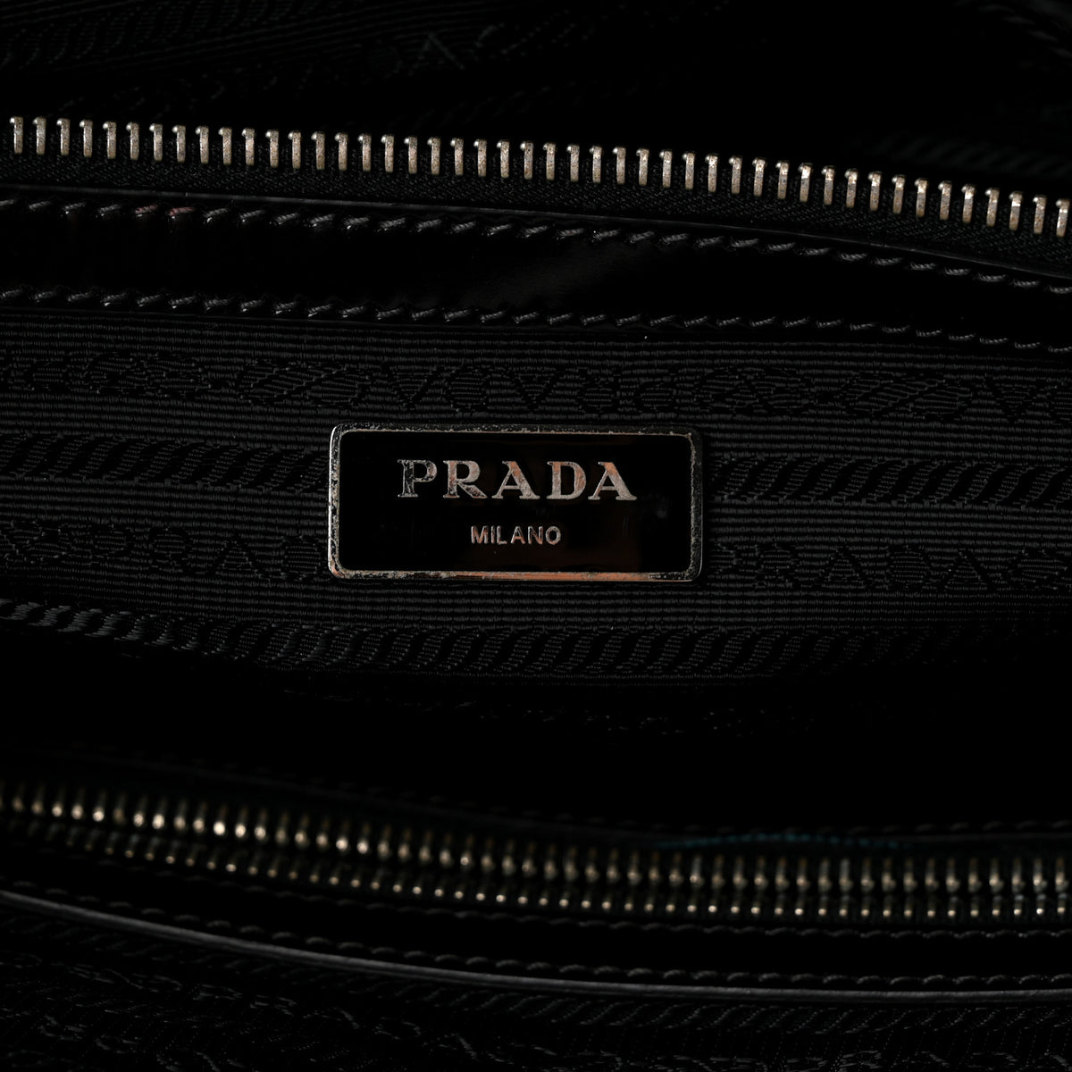 Spazzolato Large Zip Around Briefcase Black