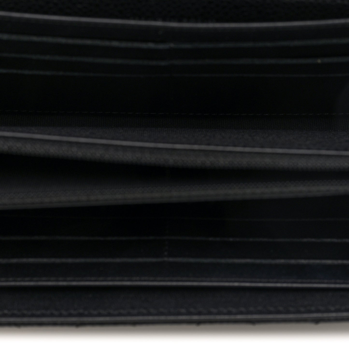 Caviar Quilted Large Gusset Flap Wallet Black