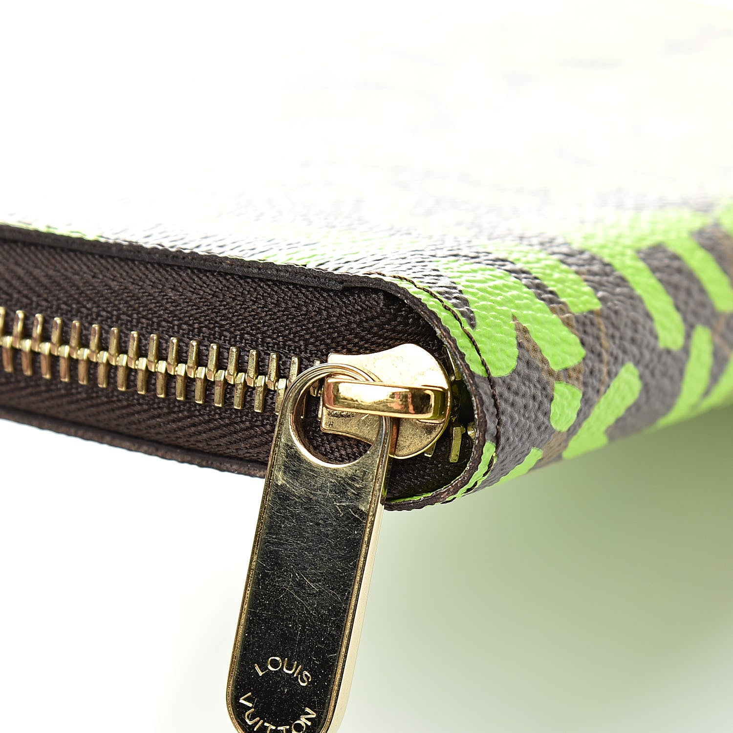 Louis Vuitton Monogram Graffiti Zippy Wallet Green 9 of 10