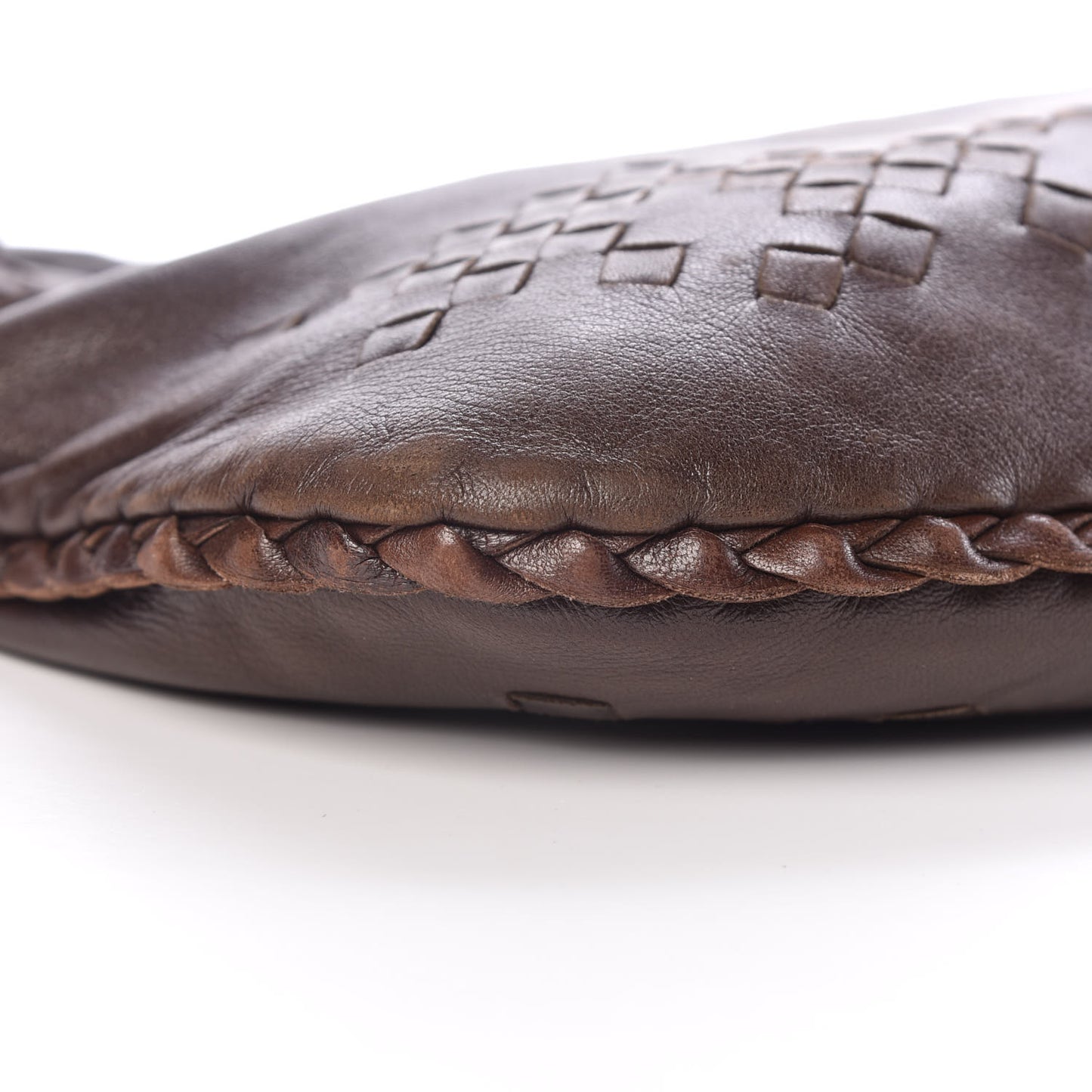 Nappa Intrecciato Medium Veneta Hobo Ebano