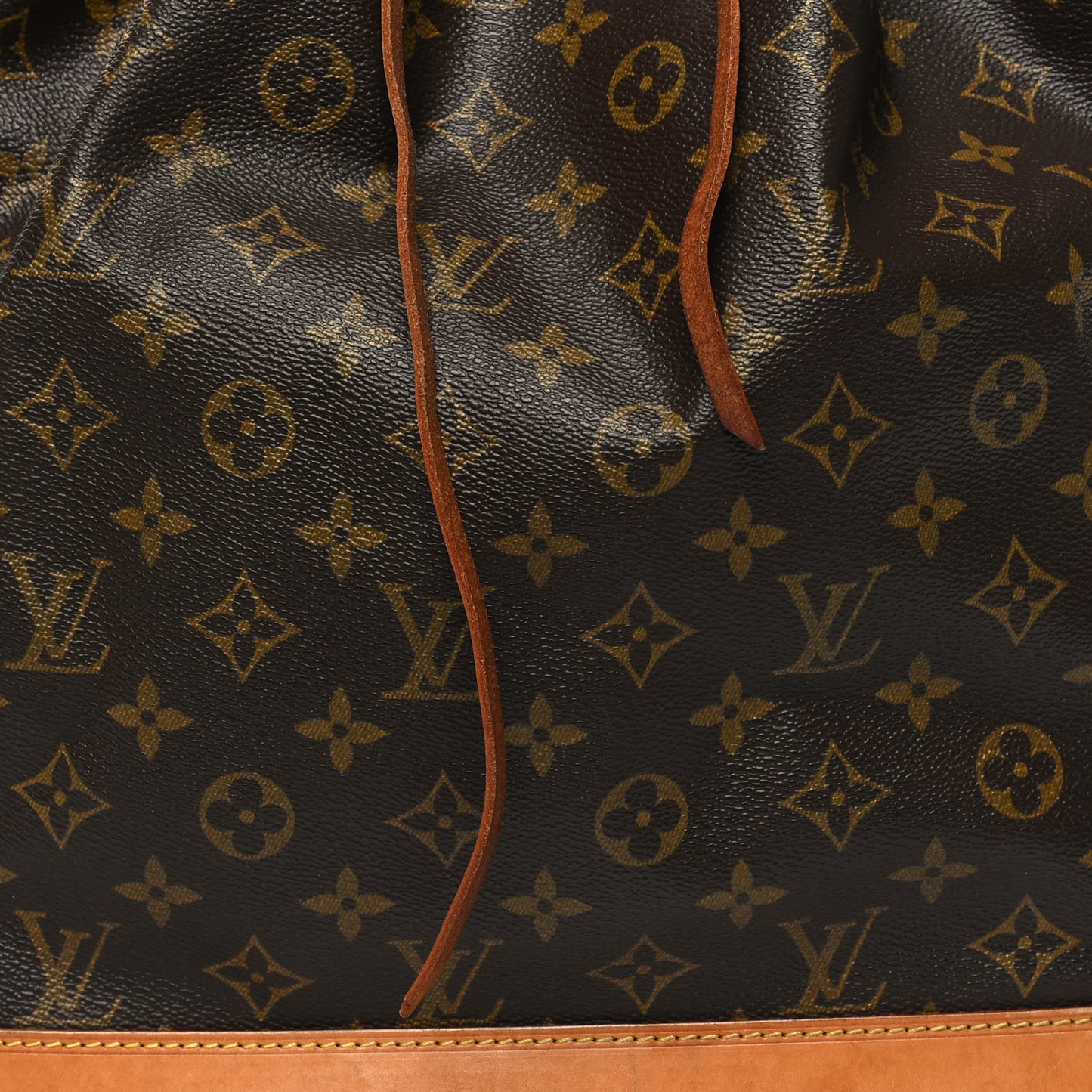 Monogram Noe