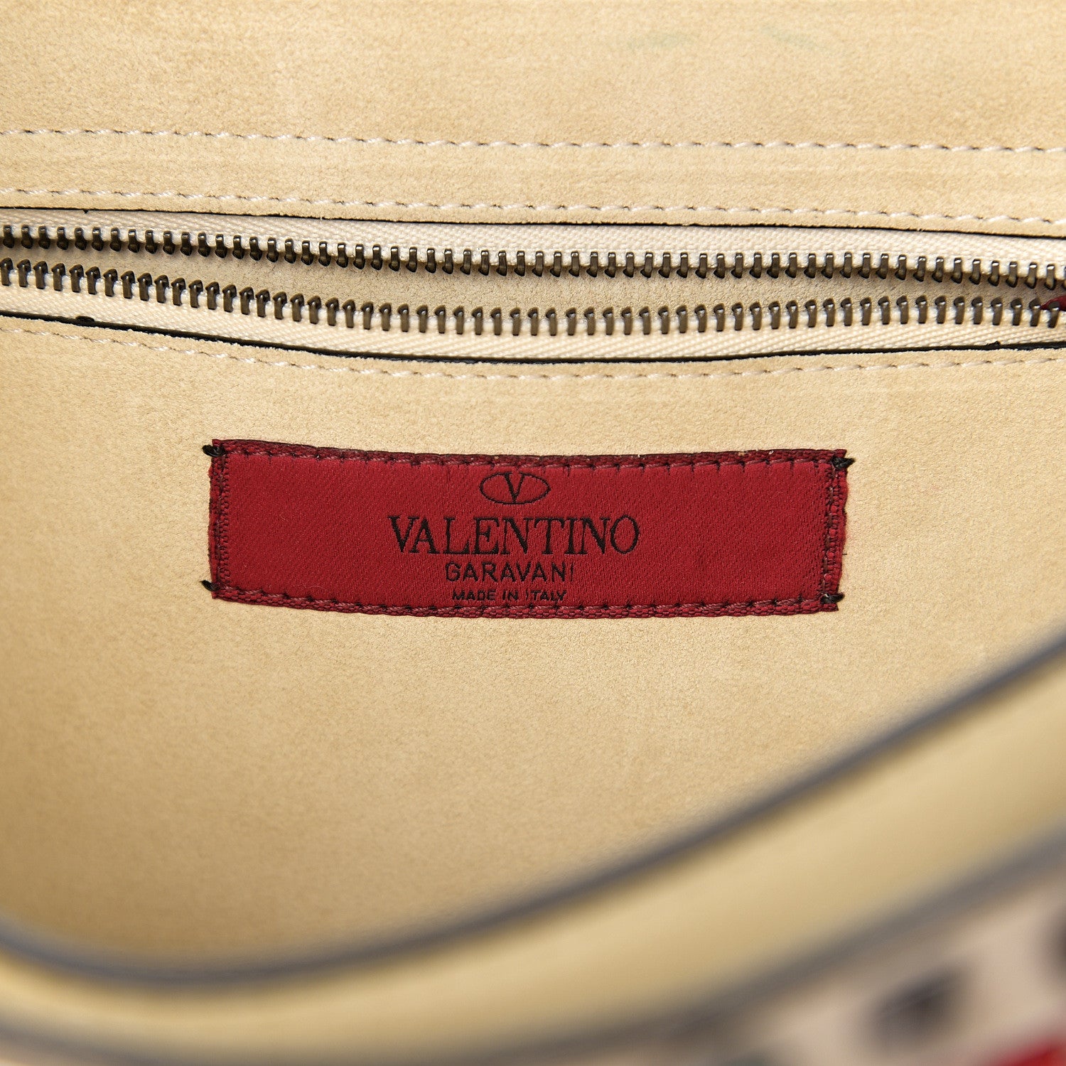 Valentino Garavani Calfskin Embroidered Medium Guitar Strap Rockstud Rolling Flap Saddle Bag 5 of 10