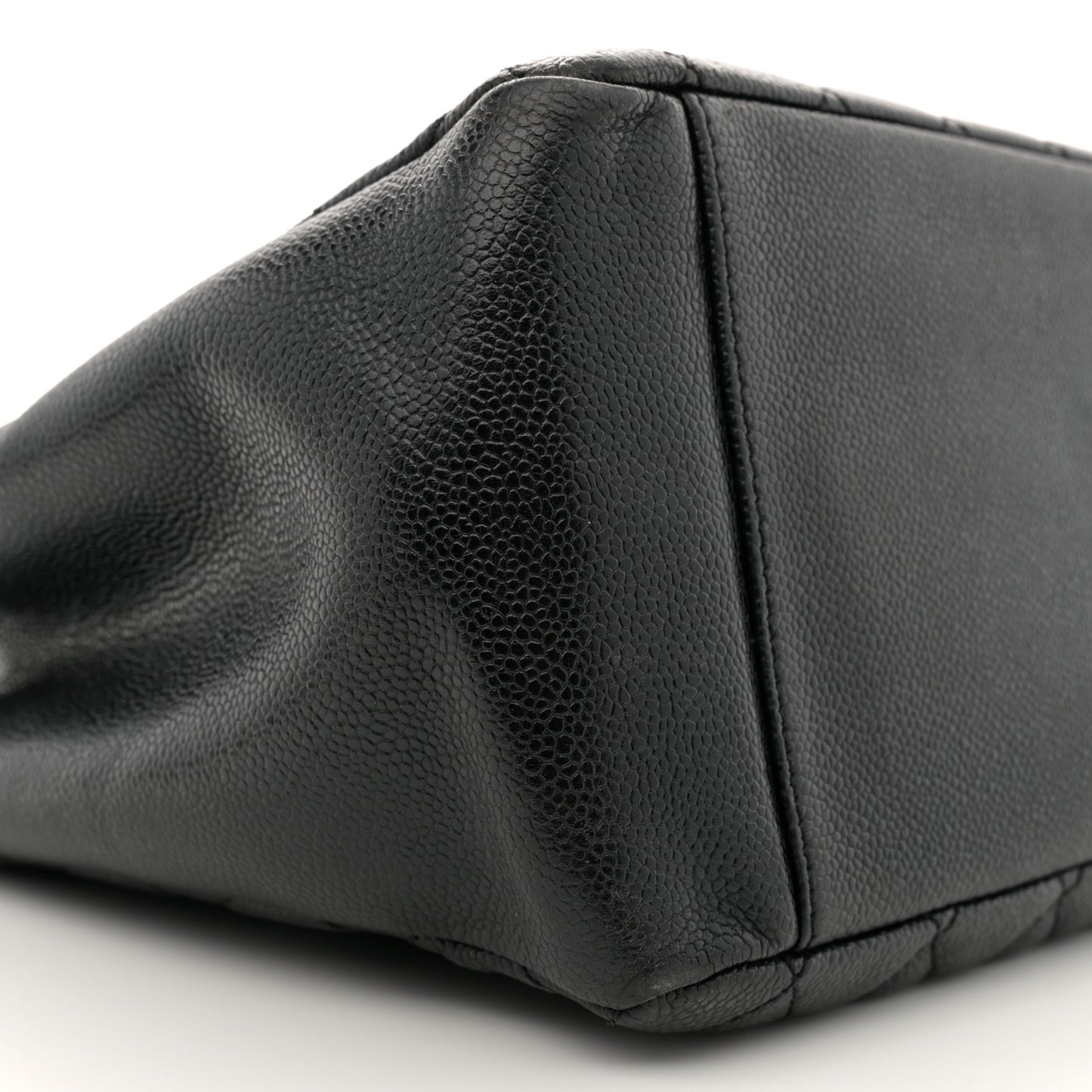 Caviar Quilted Grand Shopping Tote GST Black