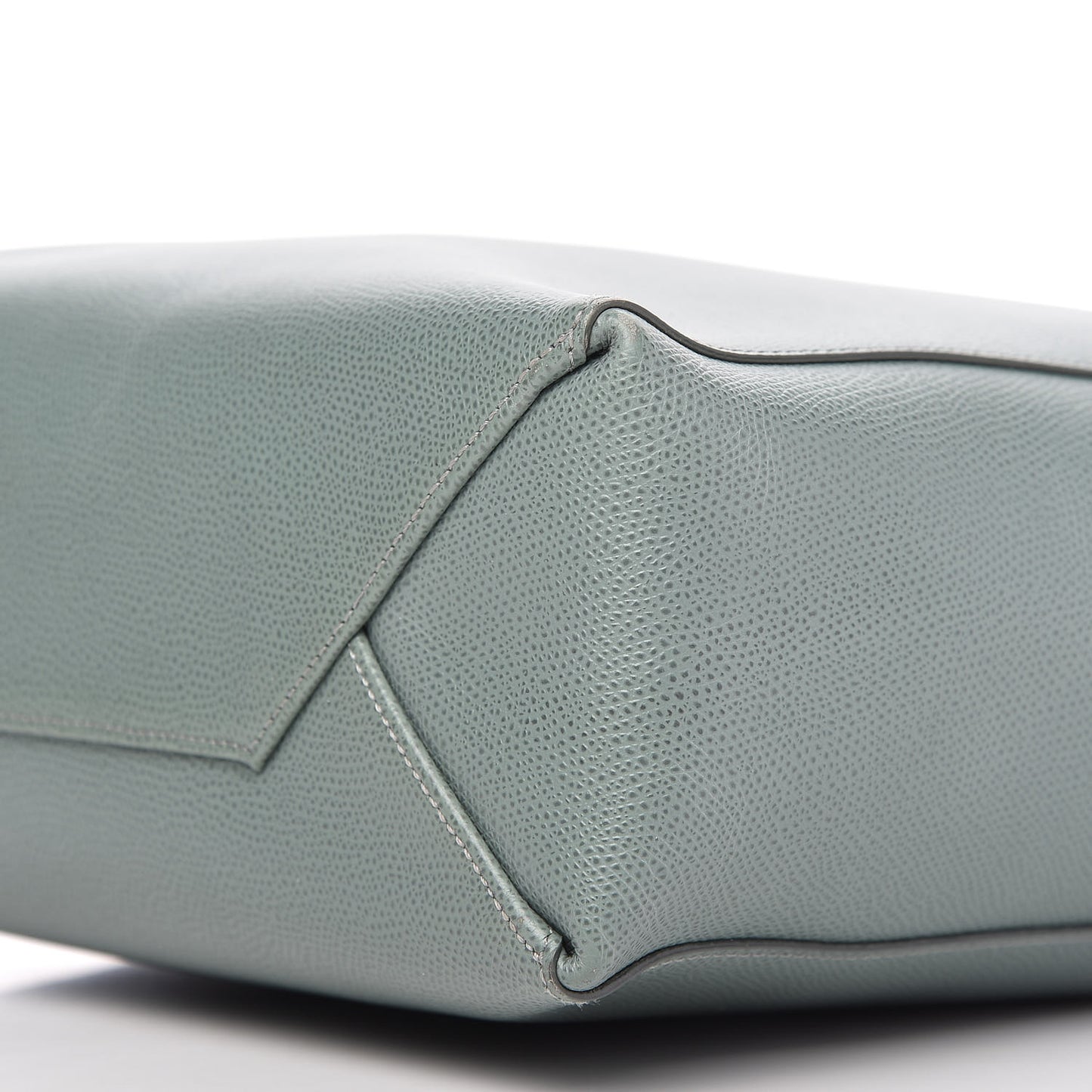 Grained Calfskin Small Vertical Cabas Green