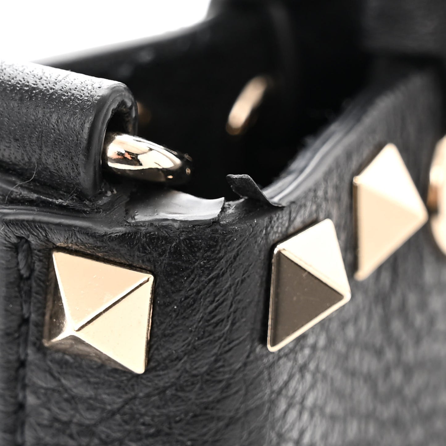 Pebbled Calfskin Rockstud Bucket Bag Black