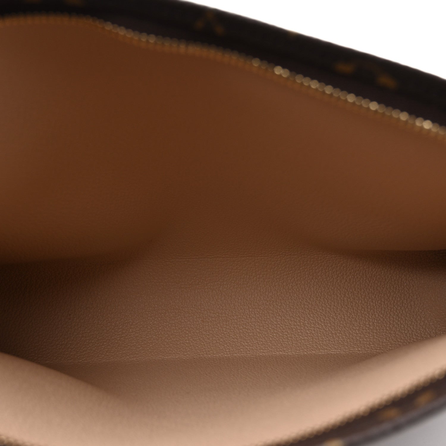 Louis Vuitton Monogram Toiletry Pouch 26 5 of 6