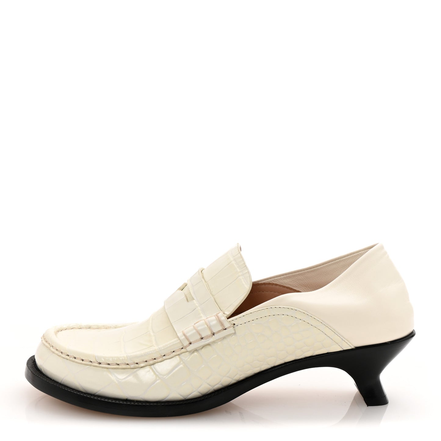 Crocodile Embossed Calfskin Campo 45mm Loafers 38 White
