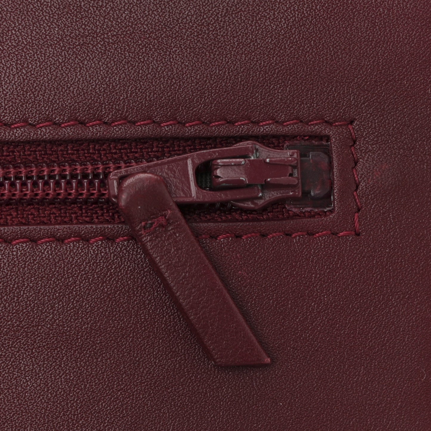 Patent Quilted Brilliant Wallet On Chain WOC Red