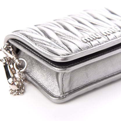 Miu Miu Nappa Matelasse Crystal Chain Card Holder Cromo 8 of 9