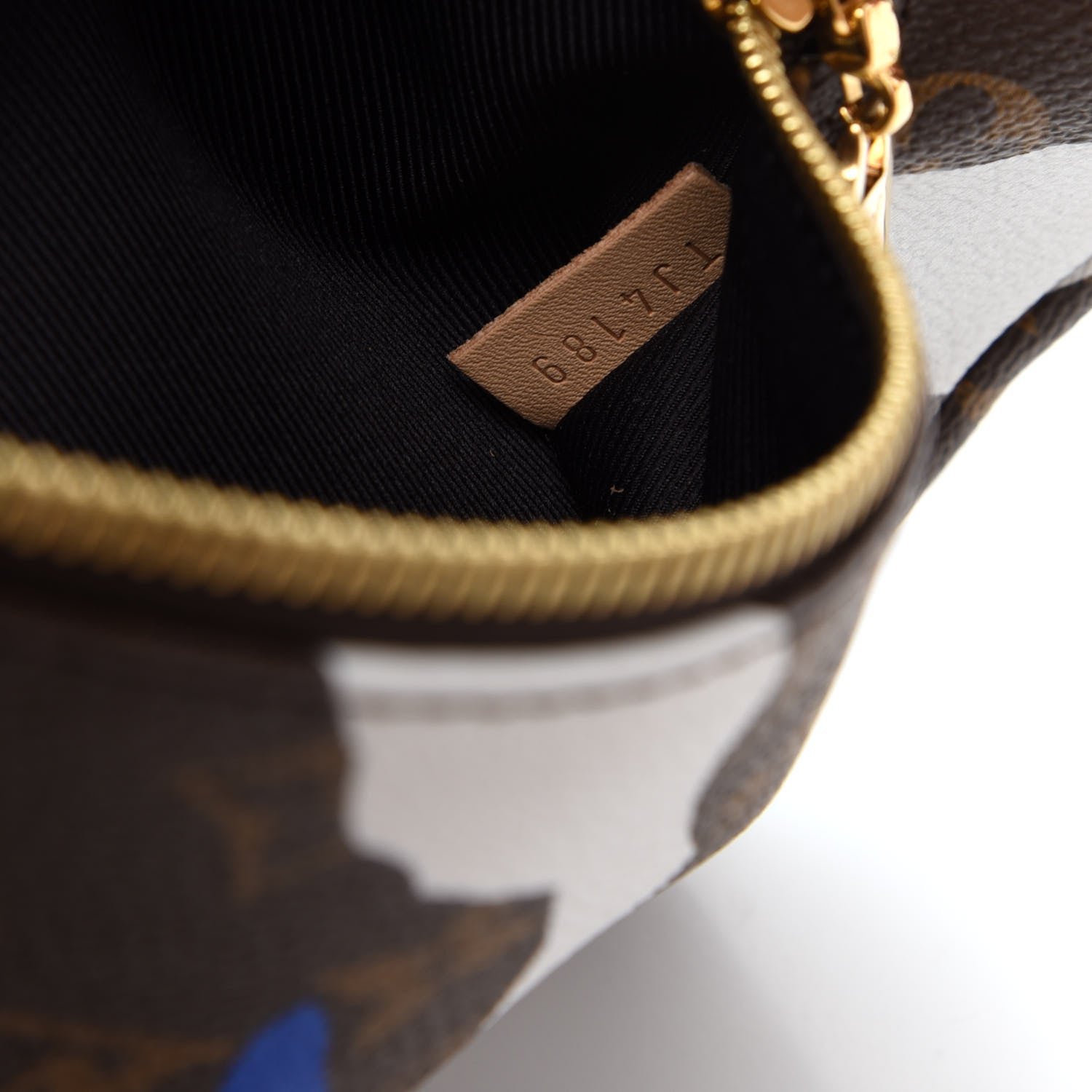 Louis Vuitton X LOL Monogram Bumbag Blue Silver 9 of 11