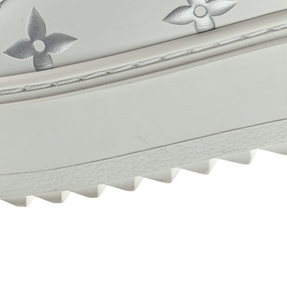 Louis Vuitton Calfskin Monogram Debossed Time Out Sneakers 35.5 White Silver 10 of 10
