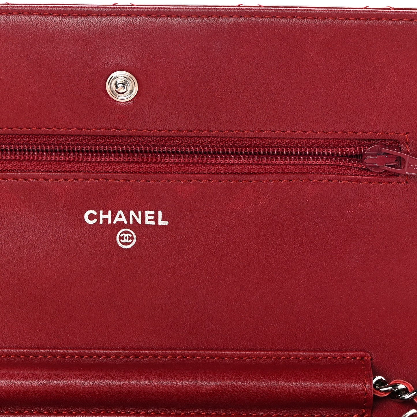 Patent Quilted Wallet On Chain WOC Red
