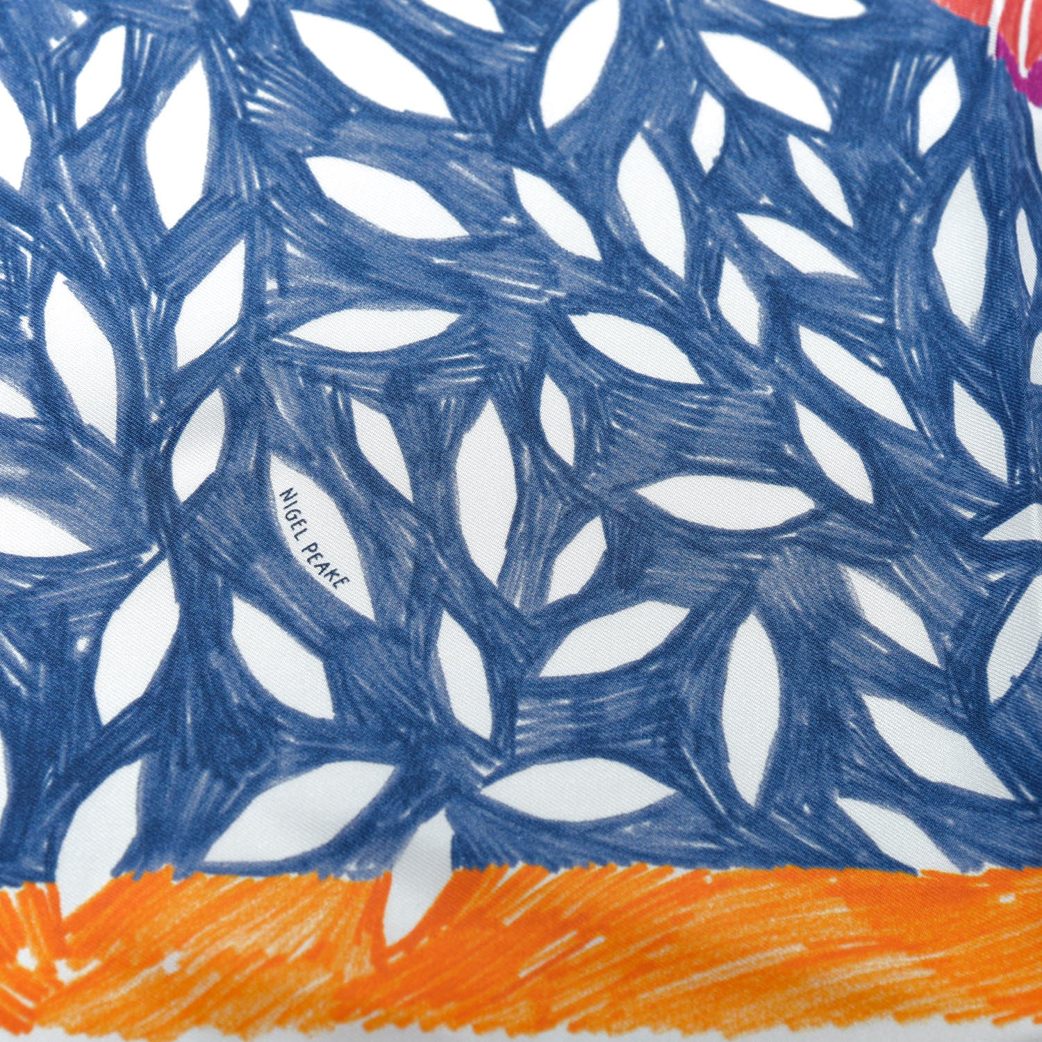 Hermes Silk Chacun Fait Son Nid Scarf 90 Bleu Rouge Jaune D'Or 3 of 6