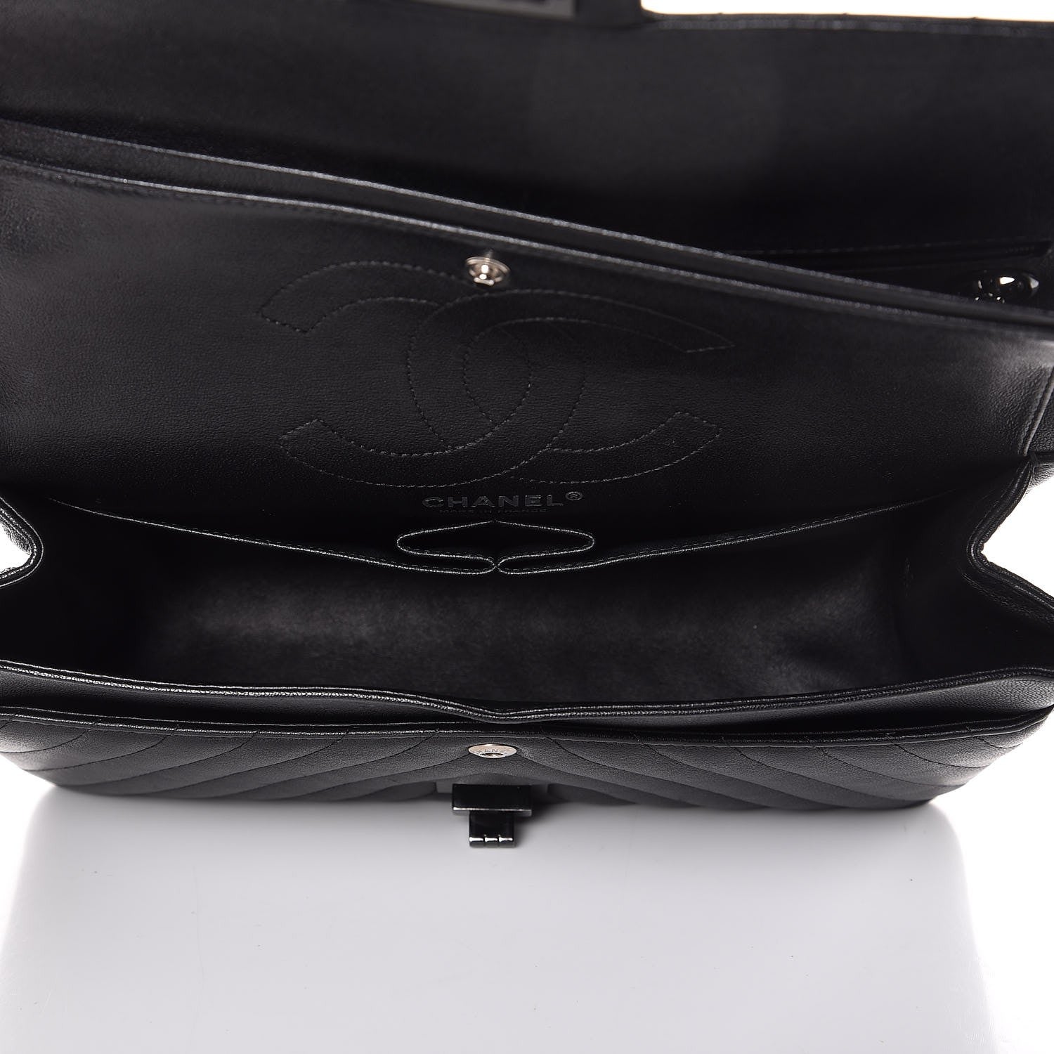 Chanel Sheepskin Chevron Quilted 2.55 Reissue 226 Flap So Black 6 of 8