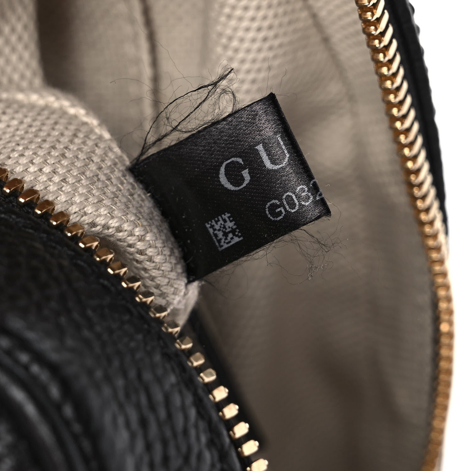 Gucci Pebbled Calfskin Small Soho Disco Bag Black 7 of 10