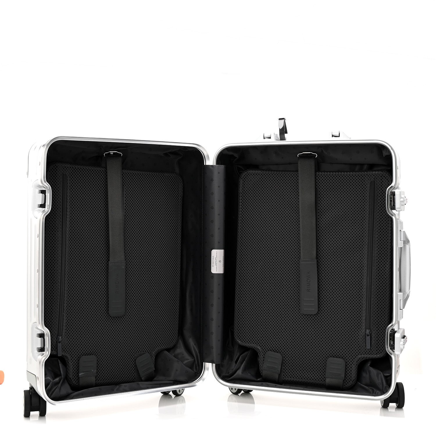 Rimowa Aluminum Original Cabin Silver 4 of 9
