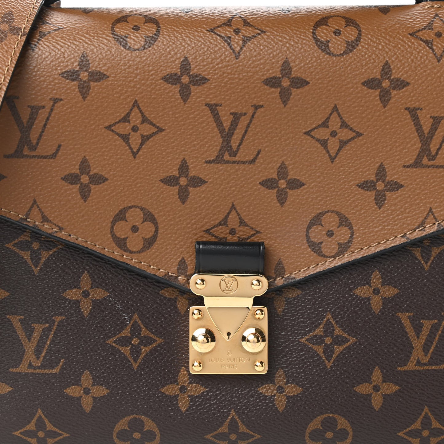 Reverse Monogram Pochette Metis