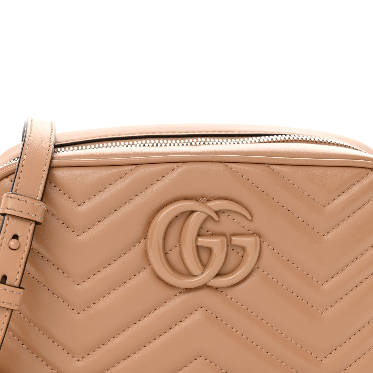 Calfskin Matelasse Monochrome Small GG Marmont Chain Shoulder Bag Camelia
