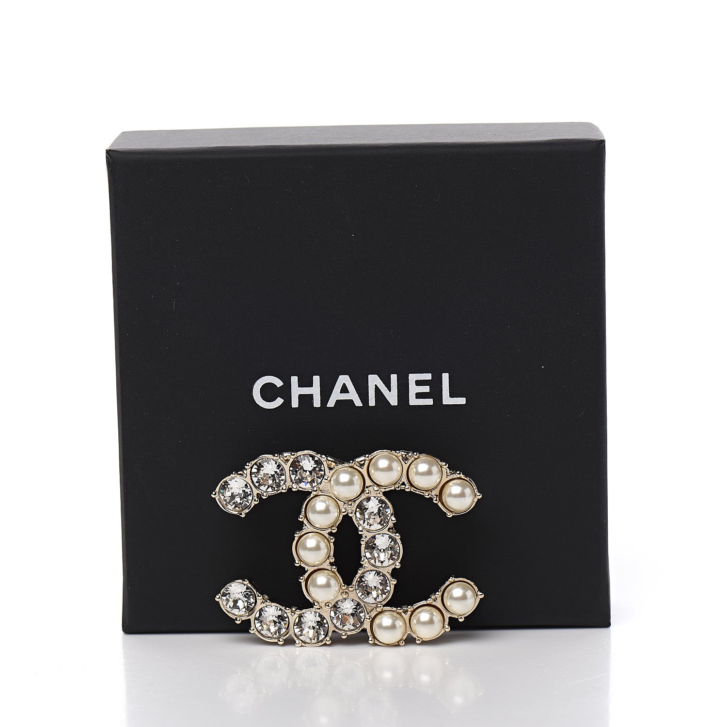 Chanel Pearl Crystal CC Brooch Gold Pearly White 4 of 4