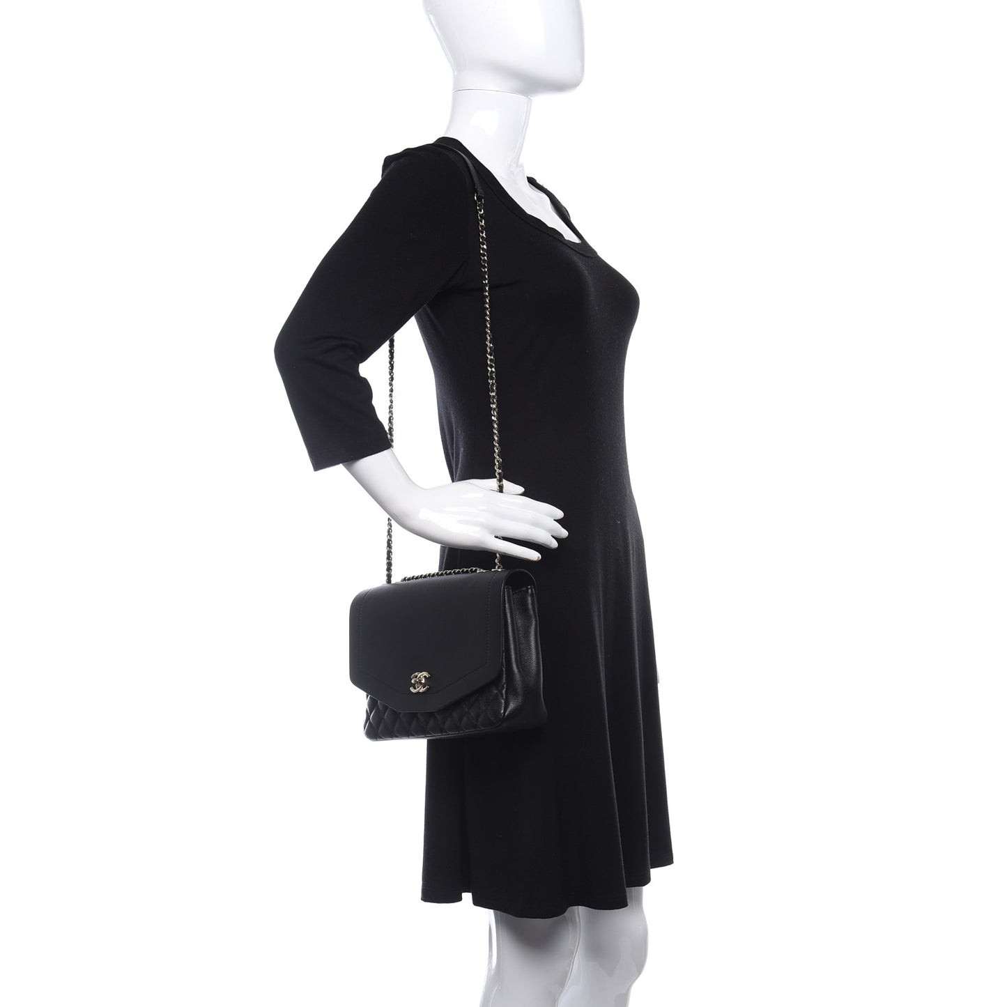 Calfskin Caviar Quilted Flap Black