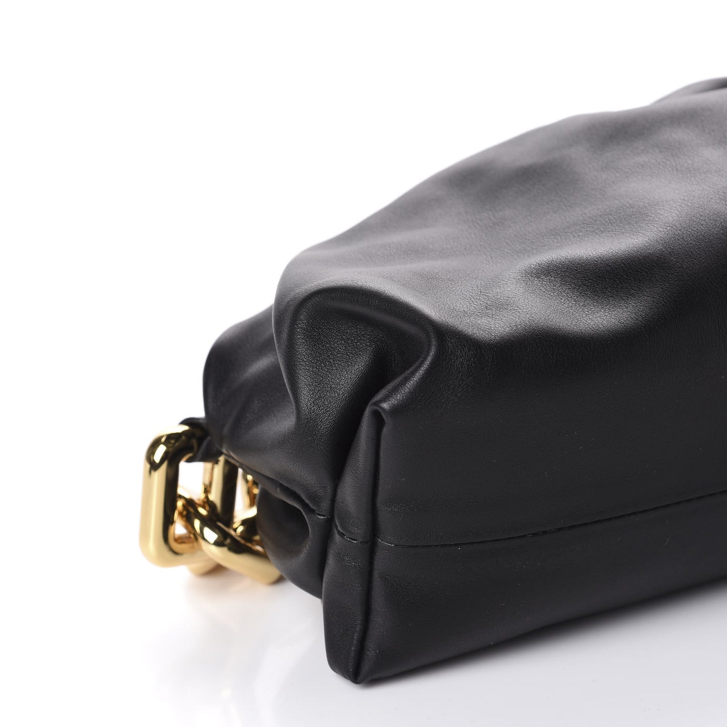 Calfskin The Pouch Chain Black