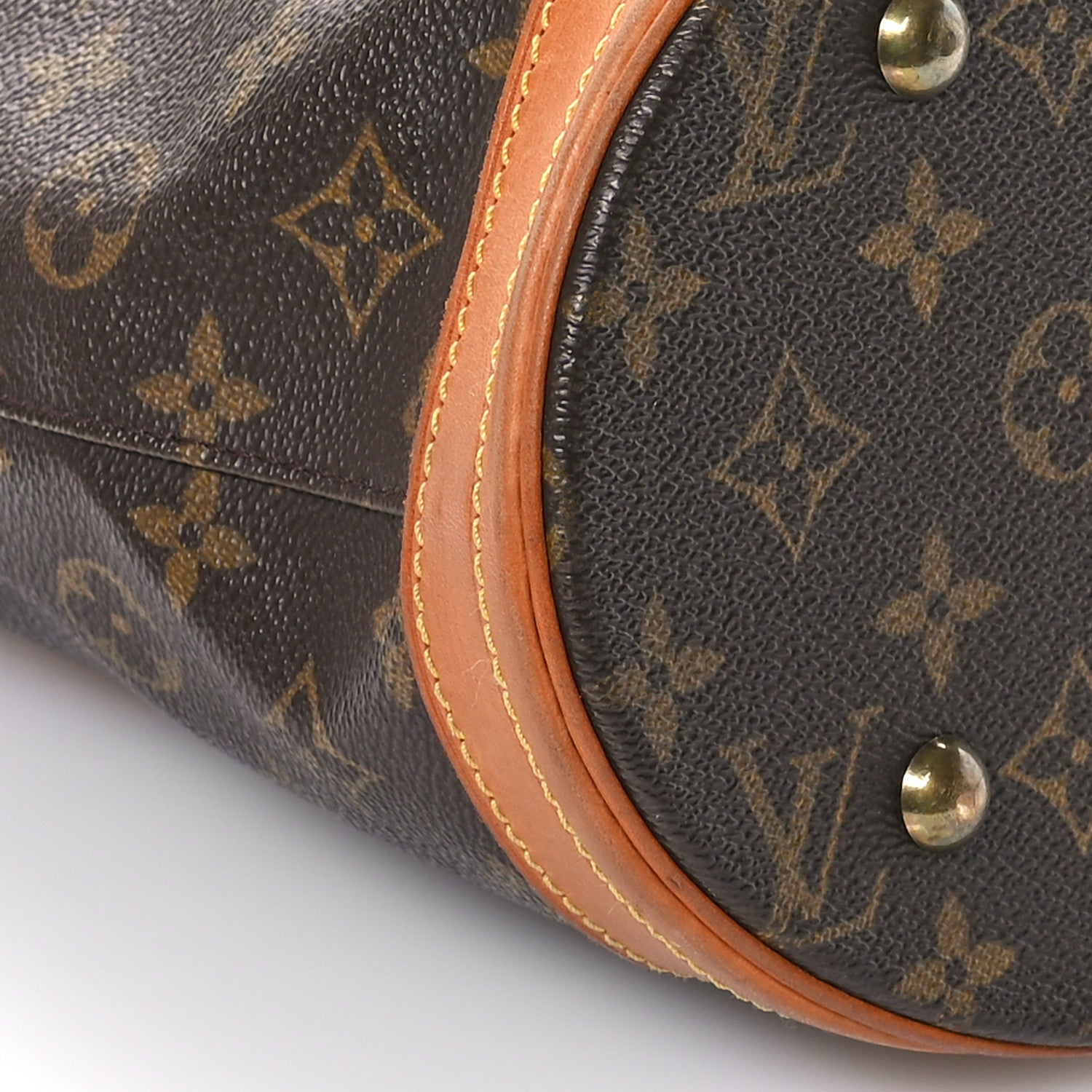 Louis Vuitton Monogram Petit Bucket 23 10 of 16