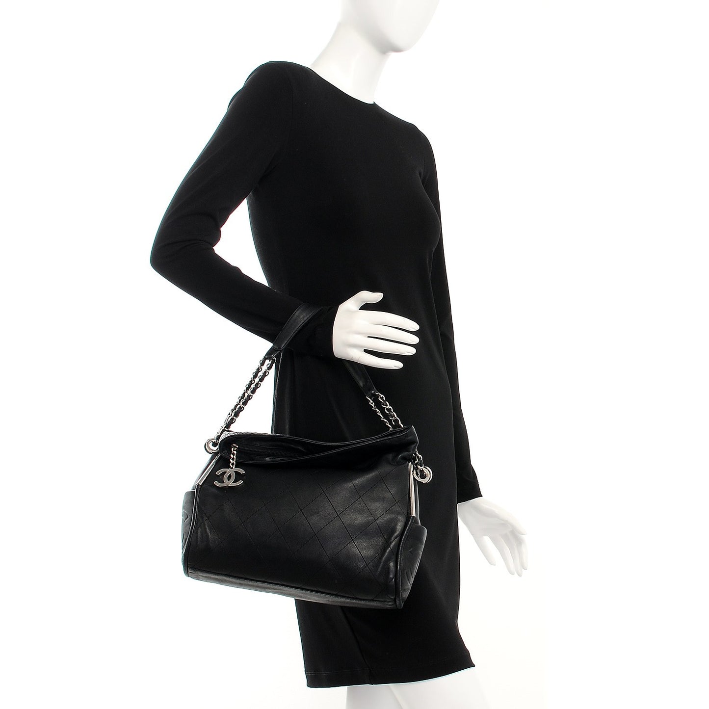 Lambskin Stitched Medium Ultimate Soft Tote Black