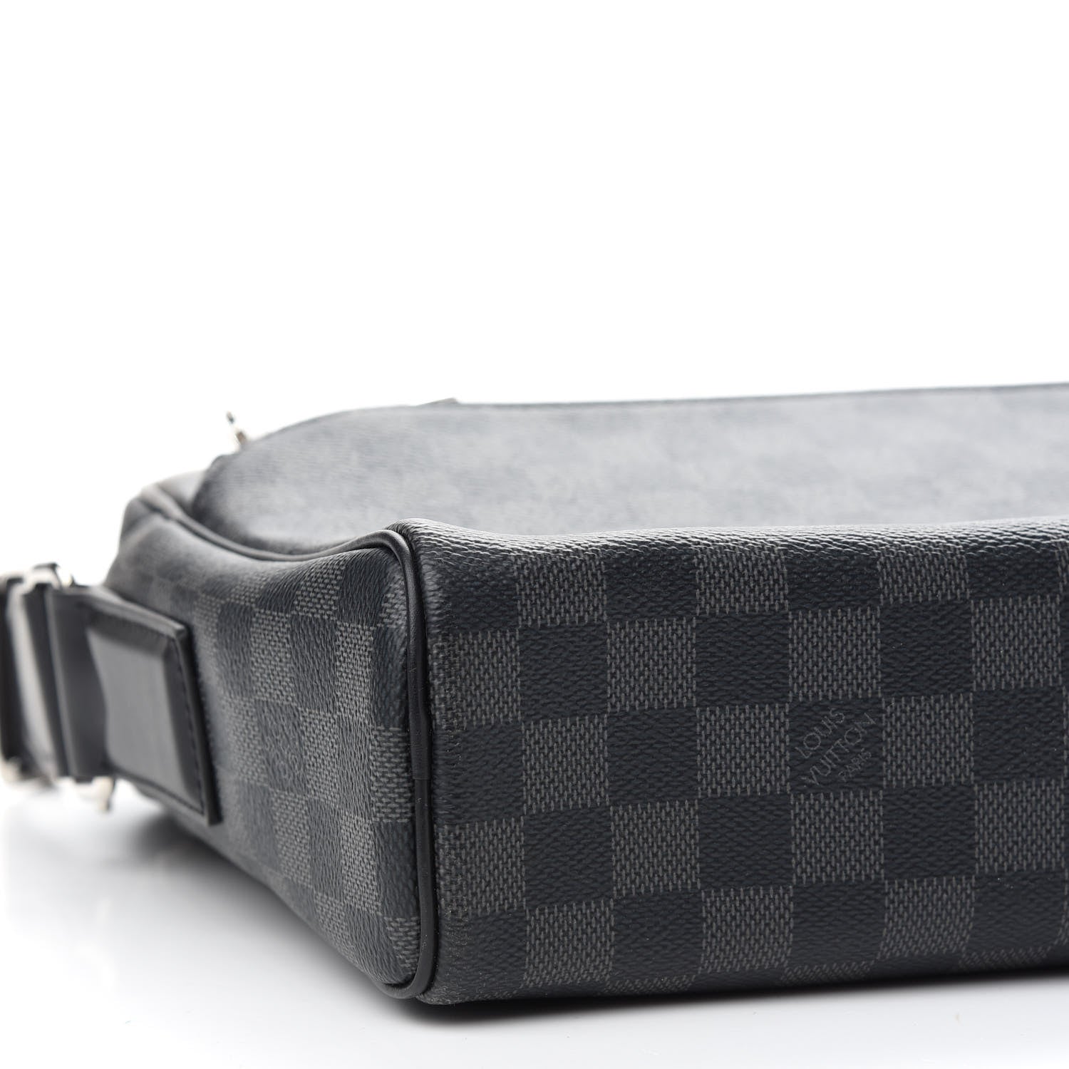 Louis Vuitton Damier Graphite Dayton Reporter MM 7 of 8