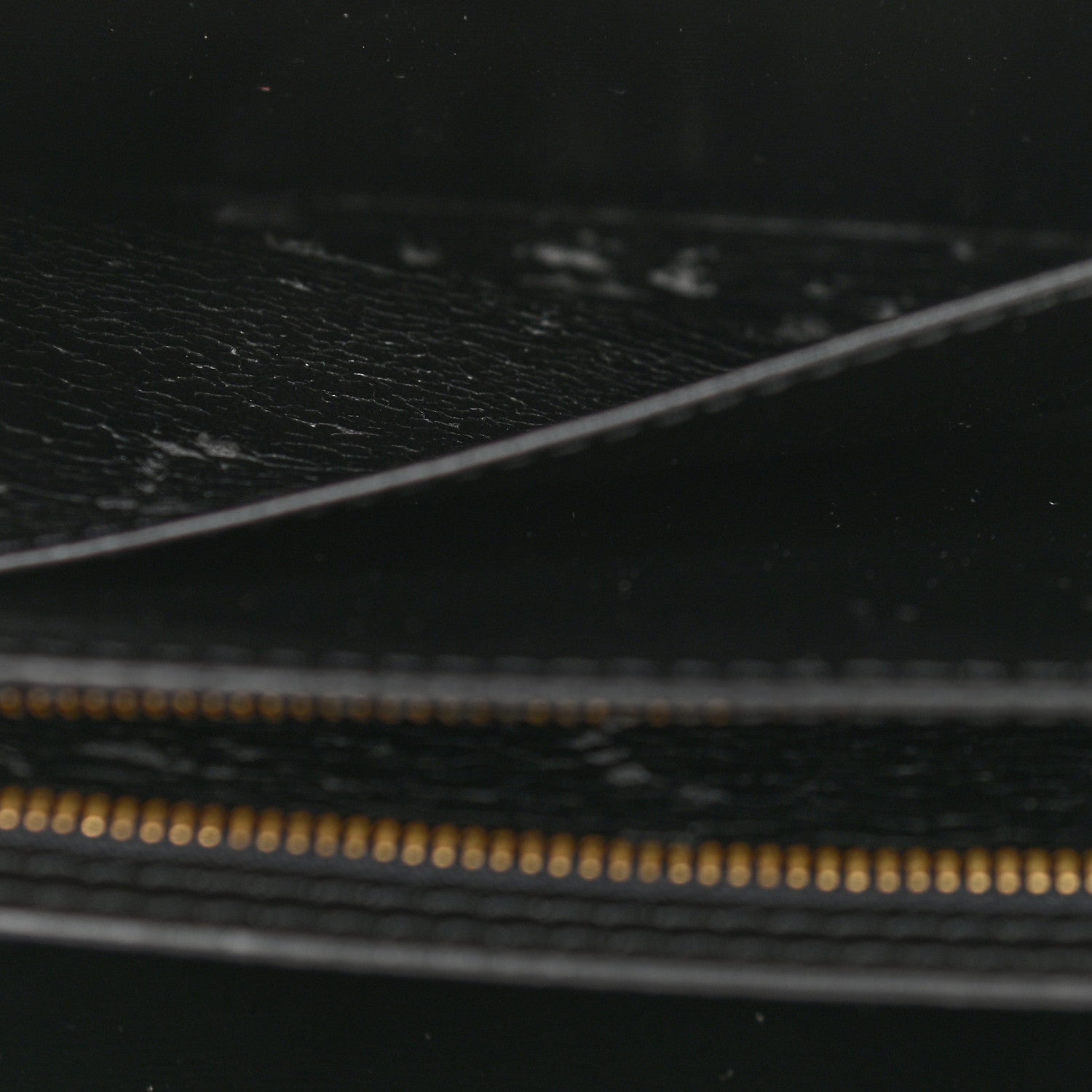 Louis Vuitton Epi Capucines Black 15 of 16
