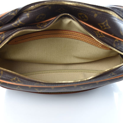 Louis Vuitton Monogram Reporter PM 6 of 13
