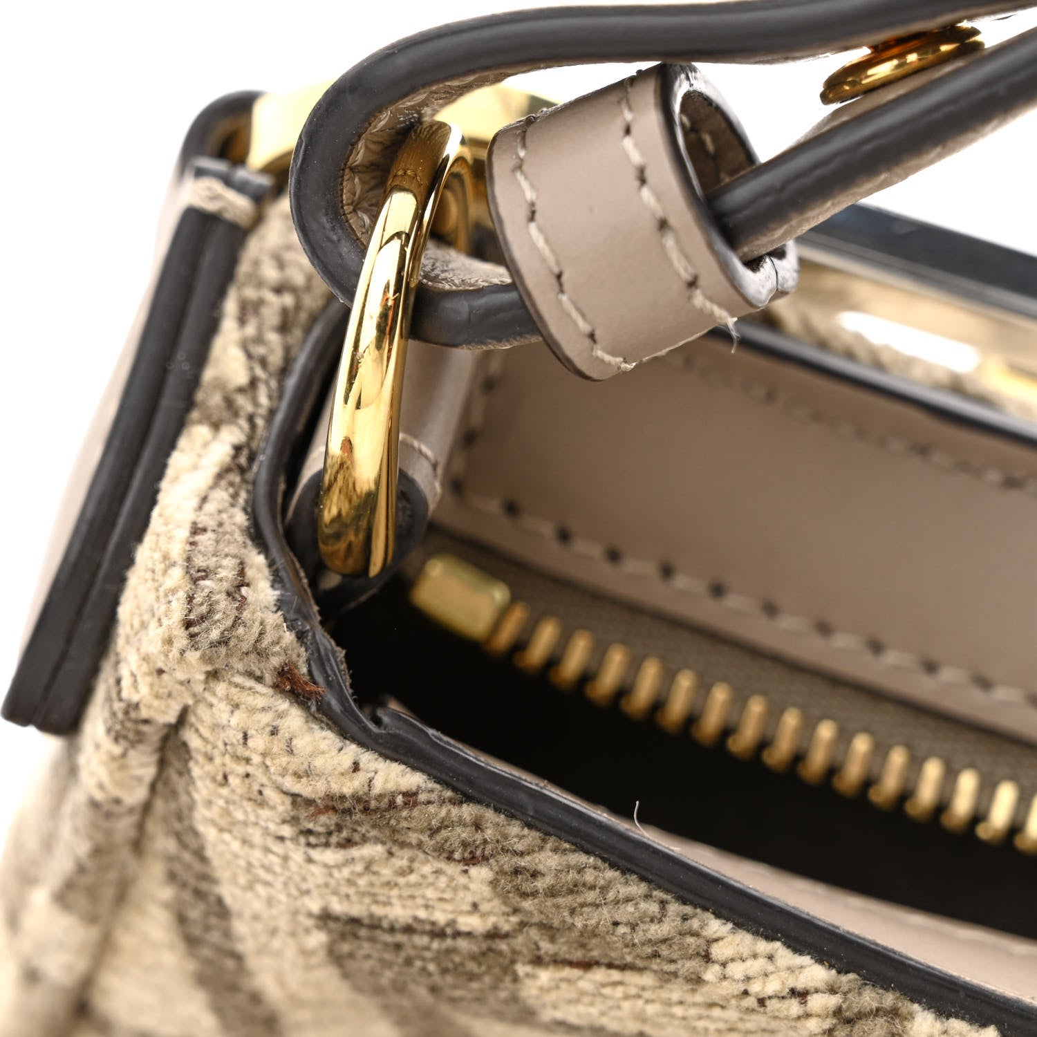 Fendi Chenille Vitello King Plexiglass FF O'Lock Swing Tortora Nuvola 12 of 12