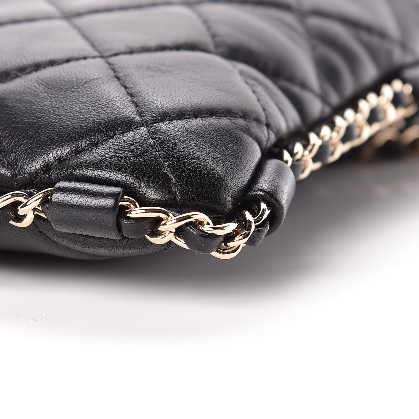 Lambskin Quilted Chain Around Phone Holder Black