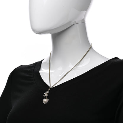 Chanel Pearl Crystal CC Heart Necklace Pearly White Gold 2 of 5