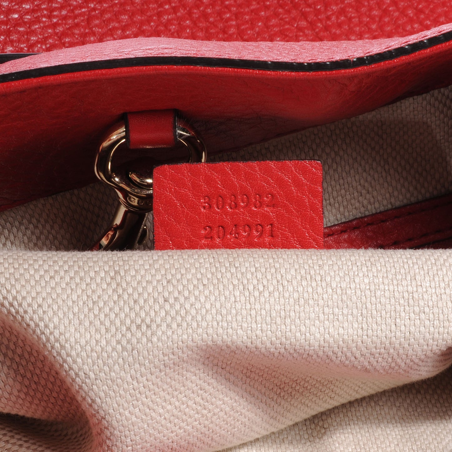 Pebbled Calfskin Medium Soho Chain Shoulder Bag Red