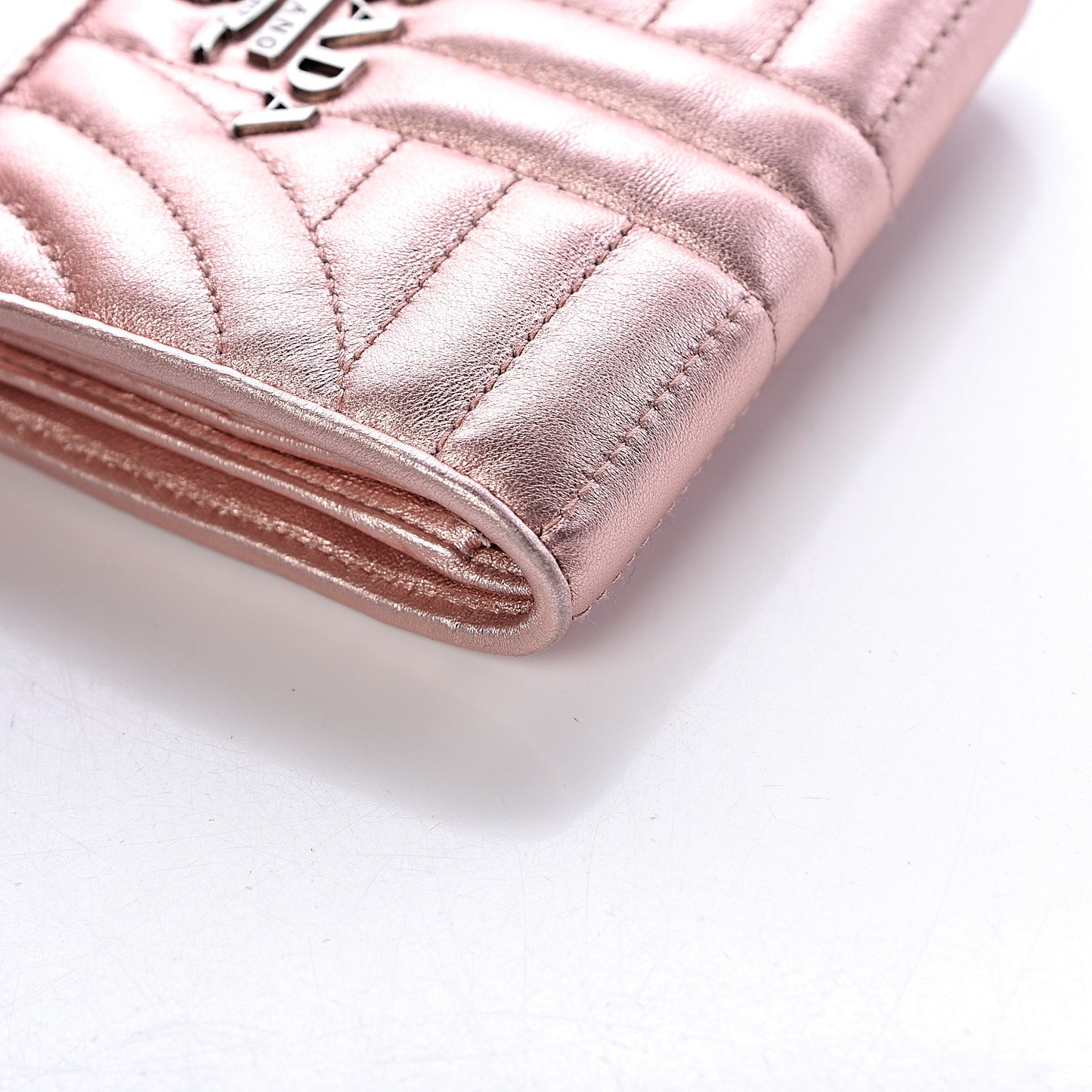 Metallic Nappa Impunture Diagramme Wallet Rosa Mordore