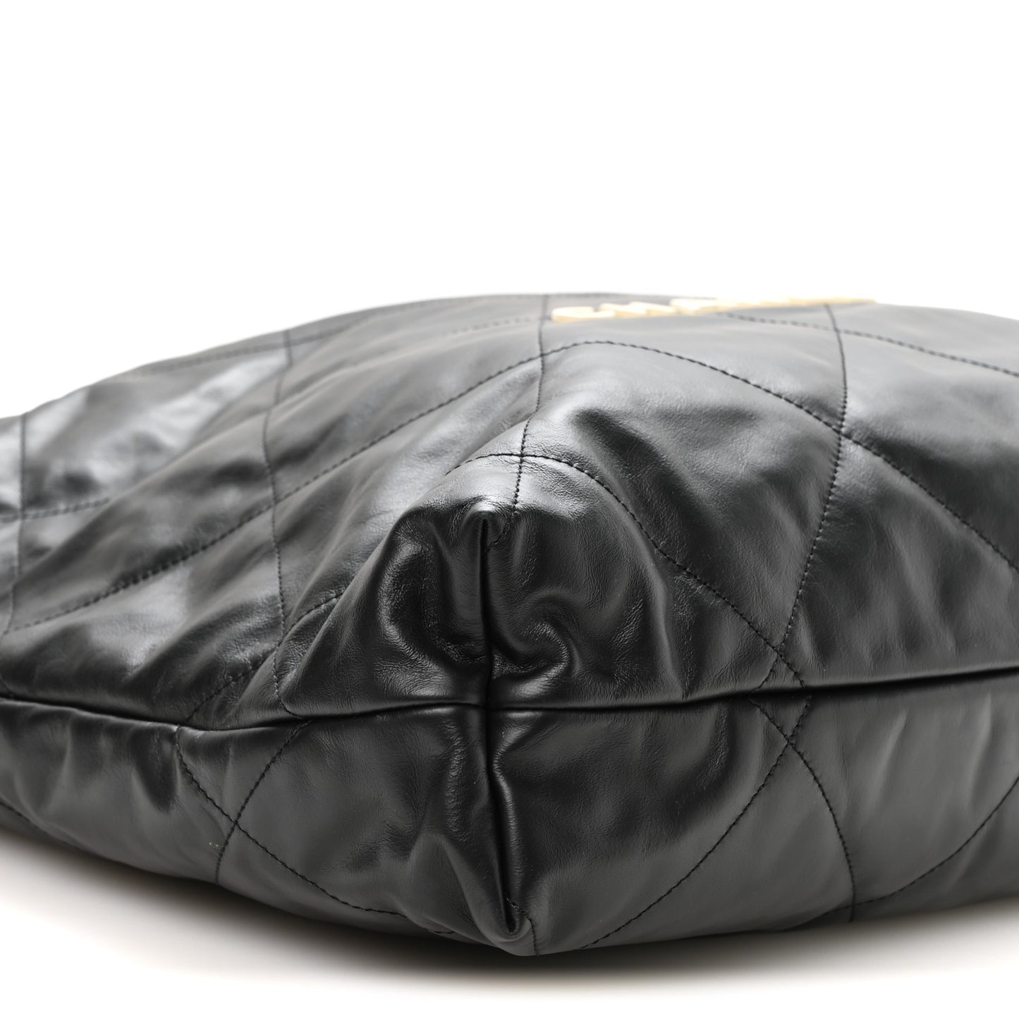 Calfskin Quilted Large Chanel 22 Black White