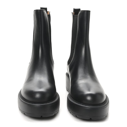 Miu Miu Vitello Chelsea Boots 39.5 Black 3 of 8
