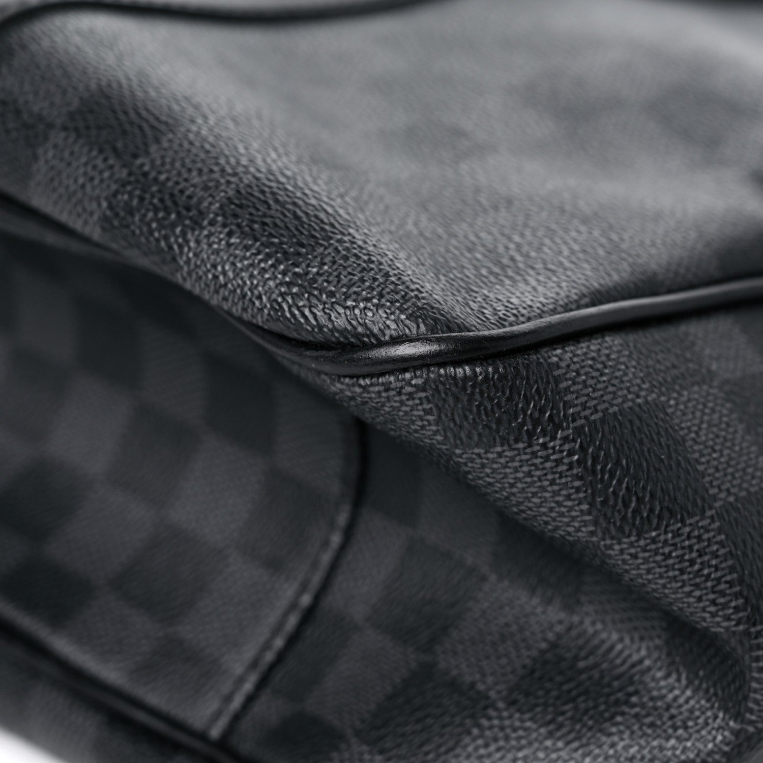 Louis Vuitton Damier Graphite Tadao 11 of 13