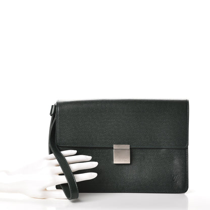 Louis Vuitton Taiga Selenga Pochette Epicea 2 of 7