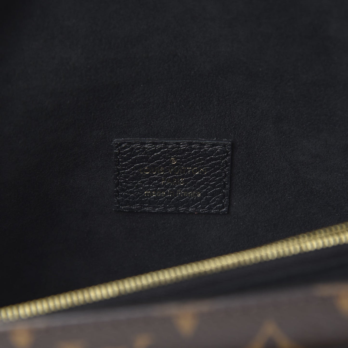 Monogram Victoire Black