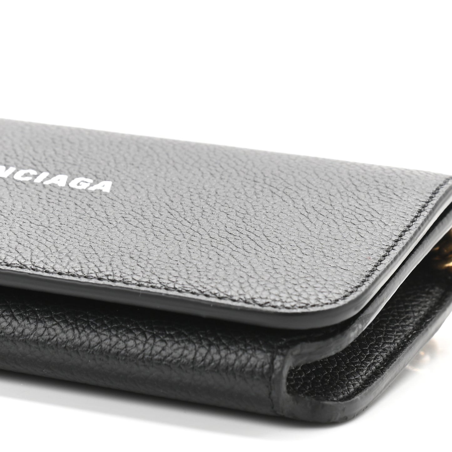 Grained Calfskin Logo Cash Phone Holder Wallet On Chain Black White